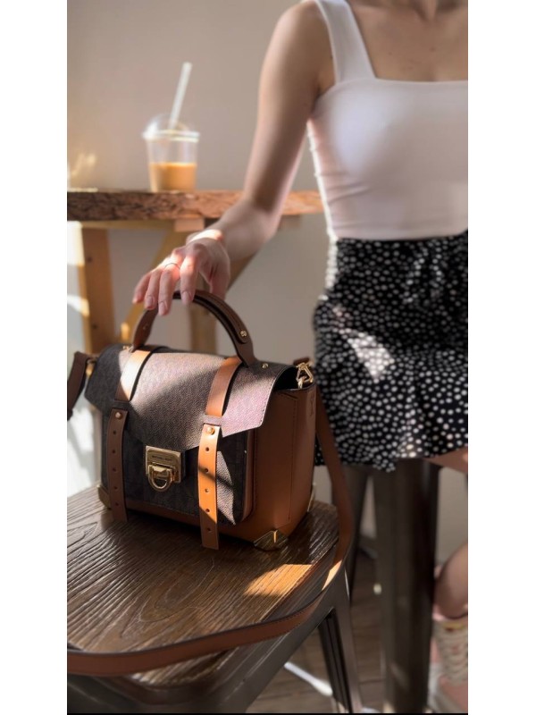 Cумка Michael Kors Manhattan Brown logo