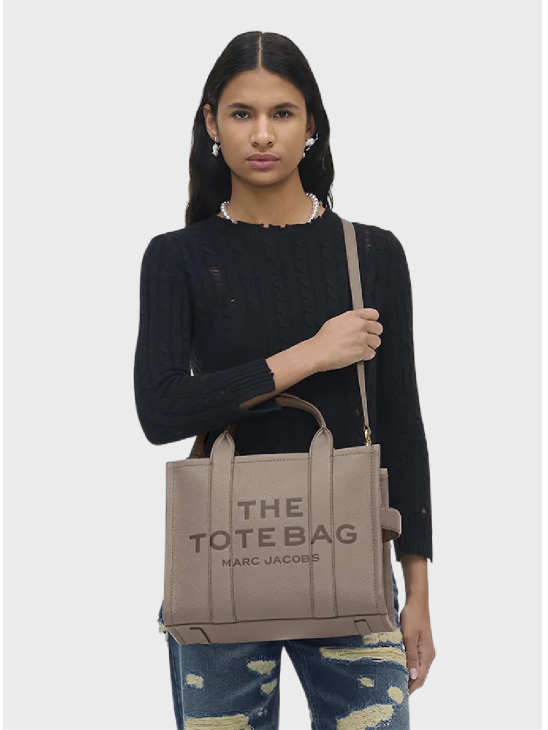 Сумка Marc Jacobs The Leather Medium Tote Cement