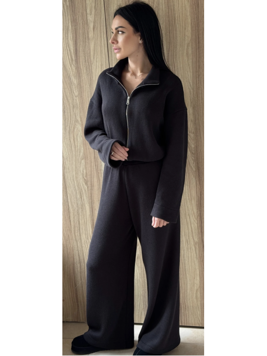 Вязаный костюм Kakao Brand черного цвета