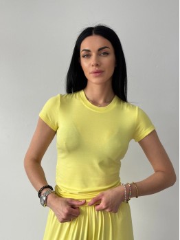 Футболка Kakao brand з віскози жовта