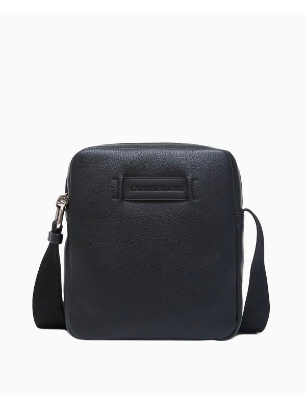 Мужская сумка Calvin Klein Micro Pebble Logo Tag Reporter Crossbody Bag